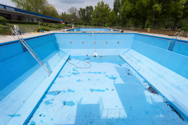 Best Water damage restoration cost  in Bridgehampton, NY